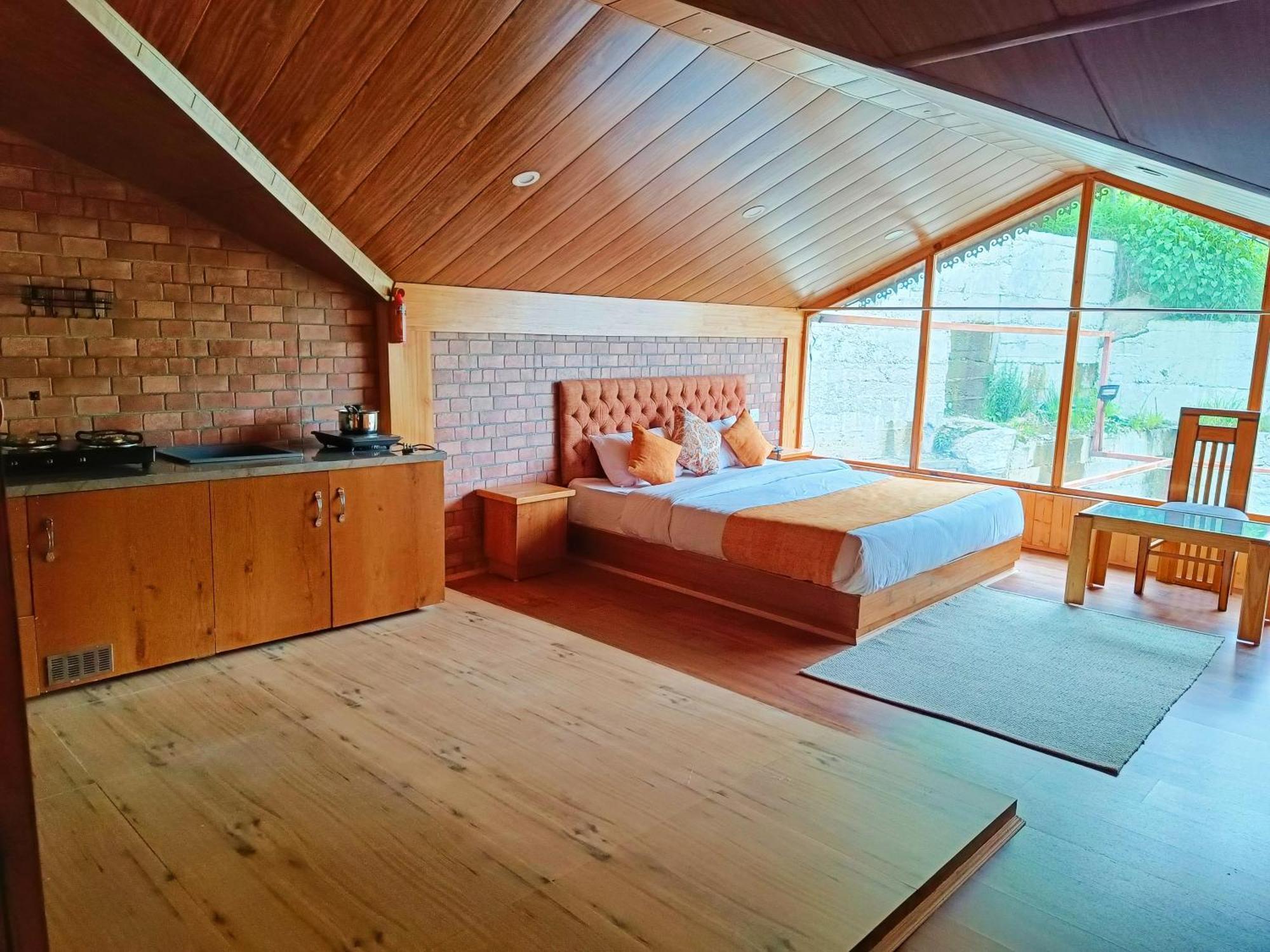 Trimounts-A Boutique Hotel & Wellnes Center In Tirthan Valley Banjar Exterior photo